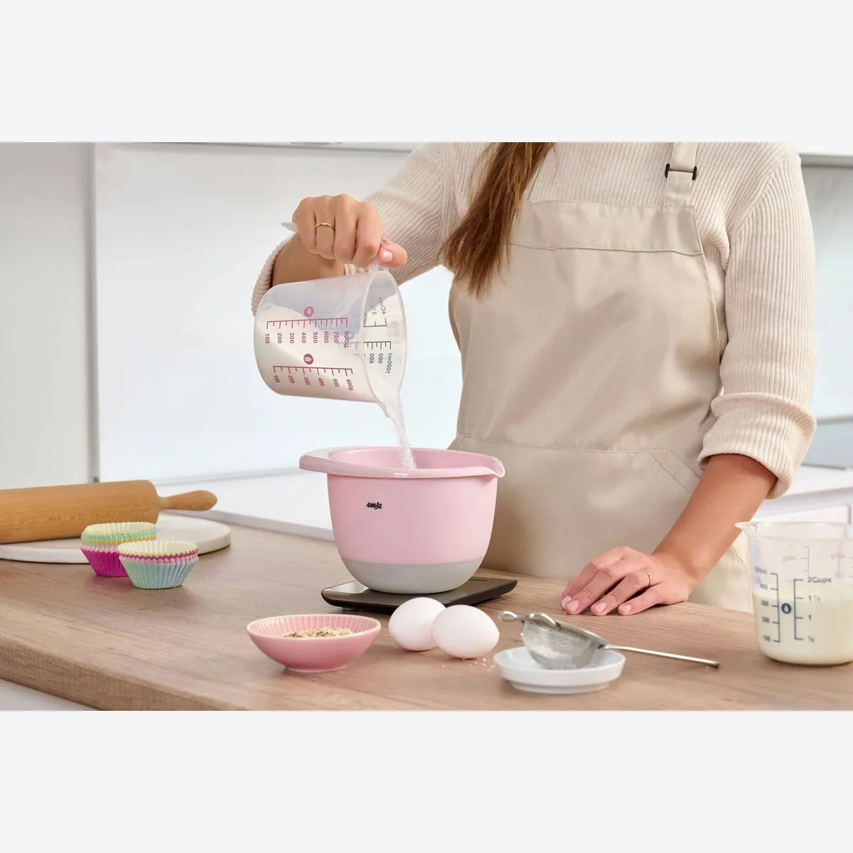 Emsa Rührschüssel K324S3 Prep&Bake, 3-teilig, rutschfester Boden, Ausgießlippe, stapelbar 4