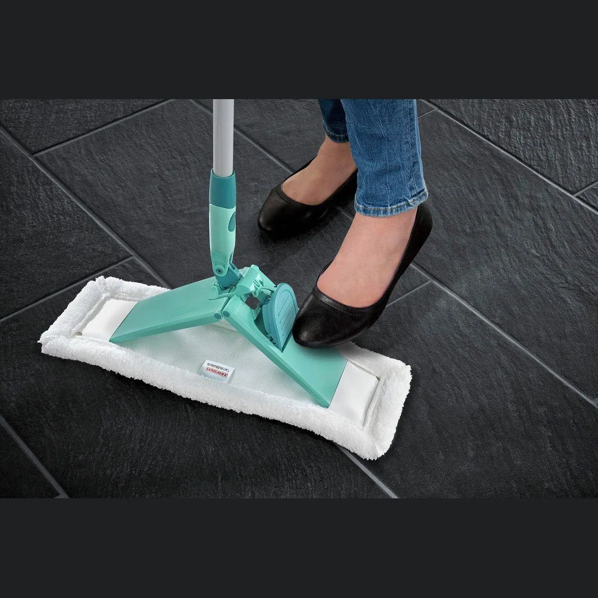 Leifheit Bodenwischer-Set Classic XL microfibre, 100% Mikrofaser, Teleskopstiel, hohe Flexibilität 3