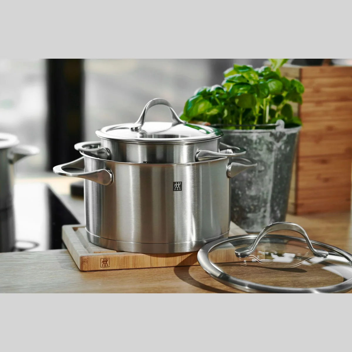 Zwilling Topf-Set Essence, Edelstahl 18/10, 7-teilig mit optimaler Wärmeverteilung 5